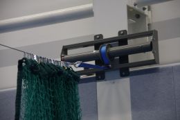 SPANSYSTEEM ELEKTRISCH T.B.V. AFSCHERMNET