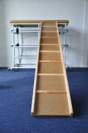 KIPPENLADDER JUNIOR, HOUT