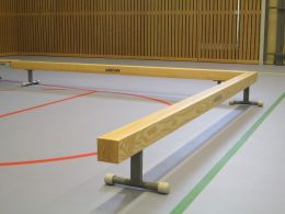 EVENWICHTSBALK JUNIOR 300