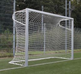JEUGDVOETBALDOEL "VAST, P-MODEL", AFM. 500X200 CM