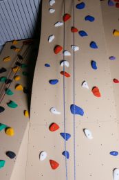 BASISKLIMSET ROUTEHOOGTE 700 CM MET 25 KLIMGREPEN