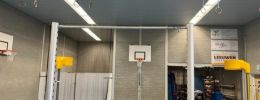 BRUGLIGGER T.B.V. REKSTOKINSTALLATIE INSTEEK OVAAL